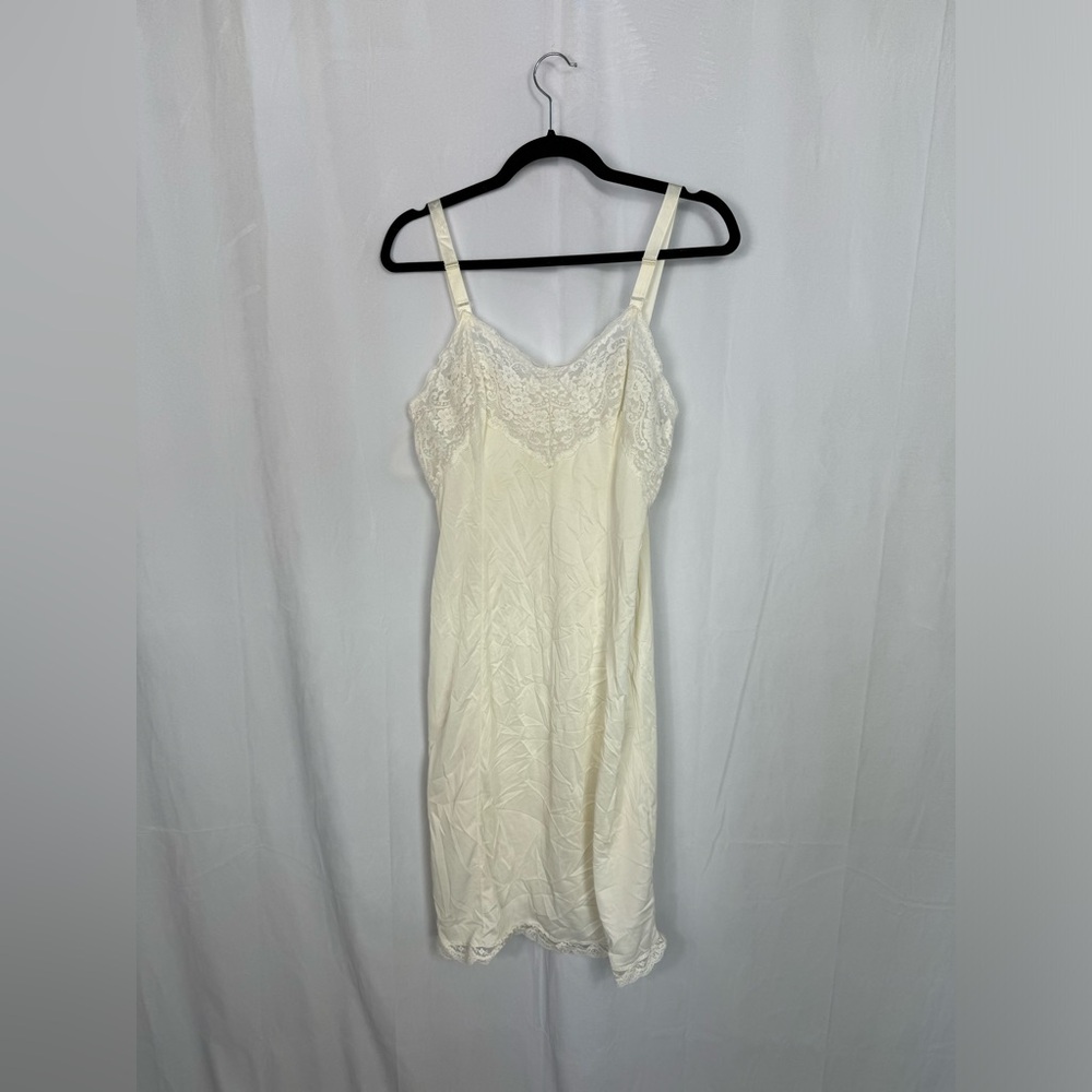 Vintage white slip nightgown size medium
